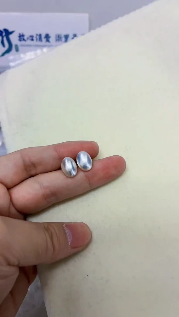 银S925镶嵌DA拼合珍珠（马贝珠）耳饰 y1133