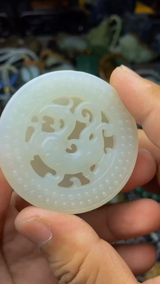 未镶嵌和田玉挂件1