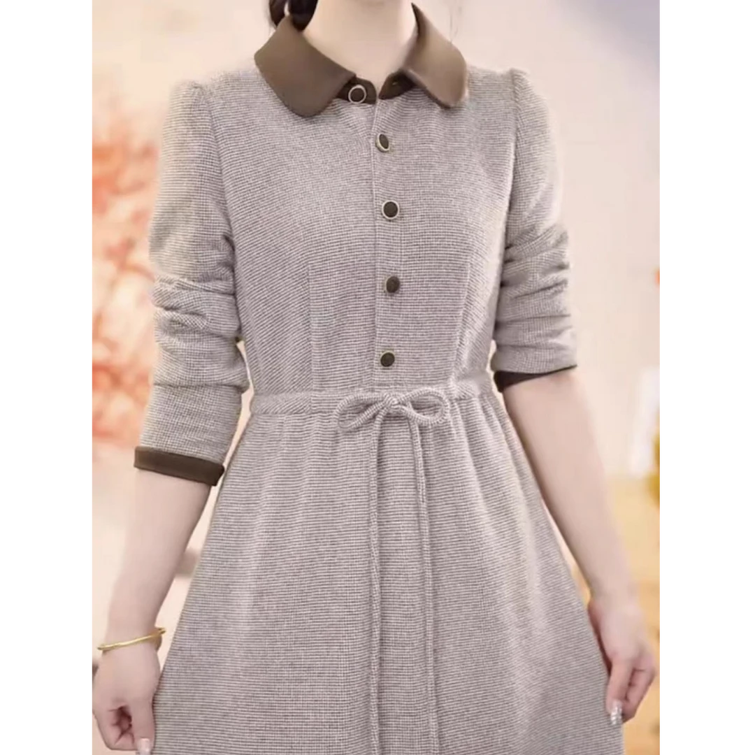 高端洋气连衣裙2024秋冬季新款显瘦遮肉气质减龄D6207