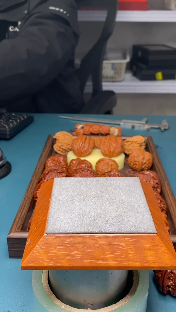 把件文玩核桃三*南疆石811