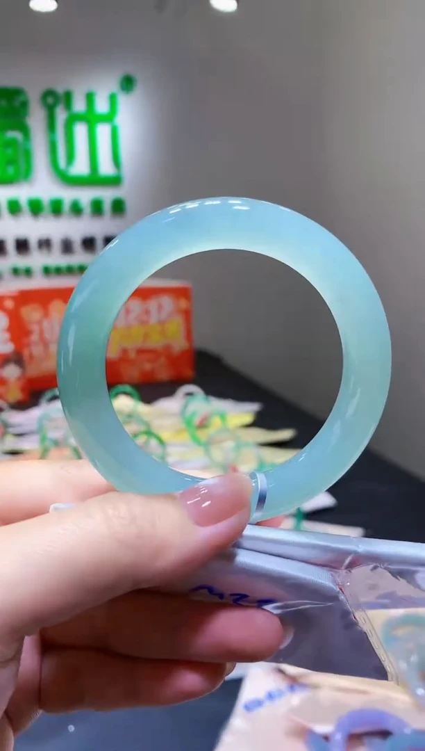 未镶嵌手镯翡翠k23天然A货缅甸翡翠57.3总价22万定金2万