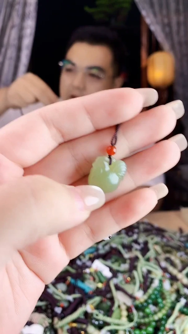 未镶嵌和田玉挂件多样性发货拍一发一