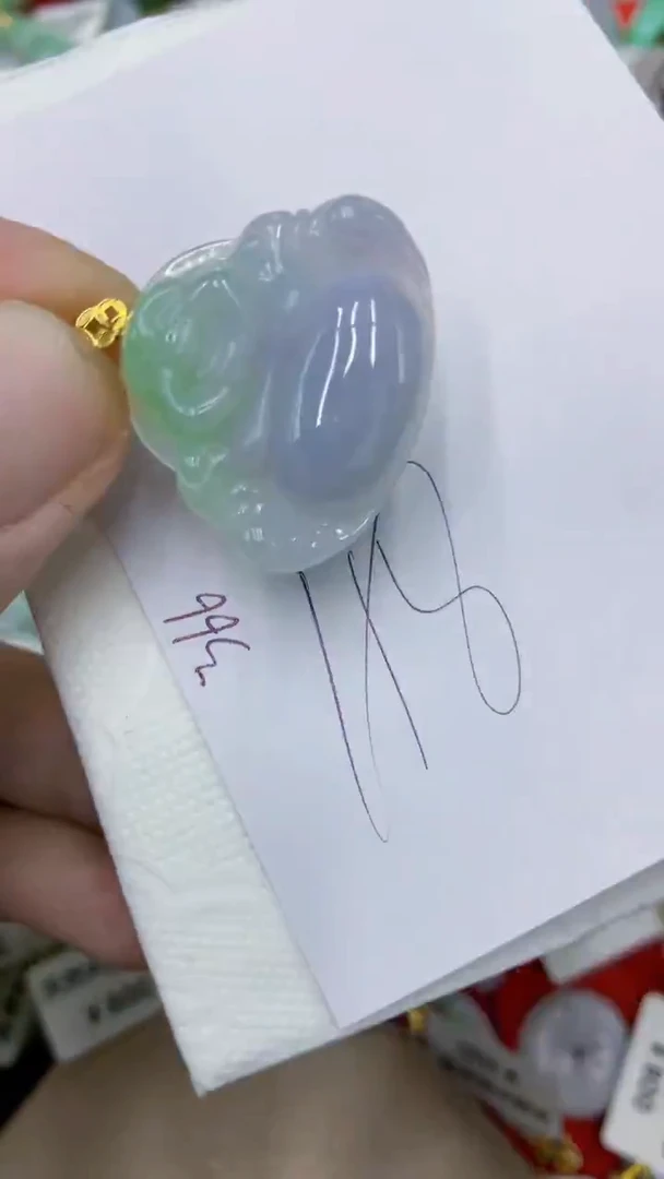 颈饰18K金镶嵌翡翠1111111111111