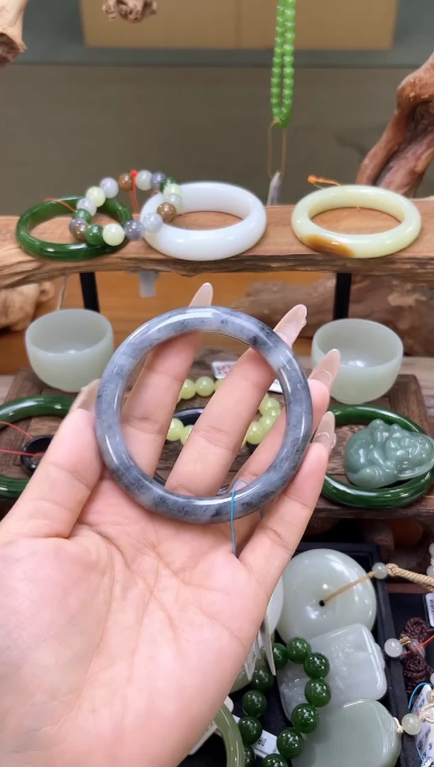 未镶嵌手镯和田玉新疆墨玉青花 57圈 9014702