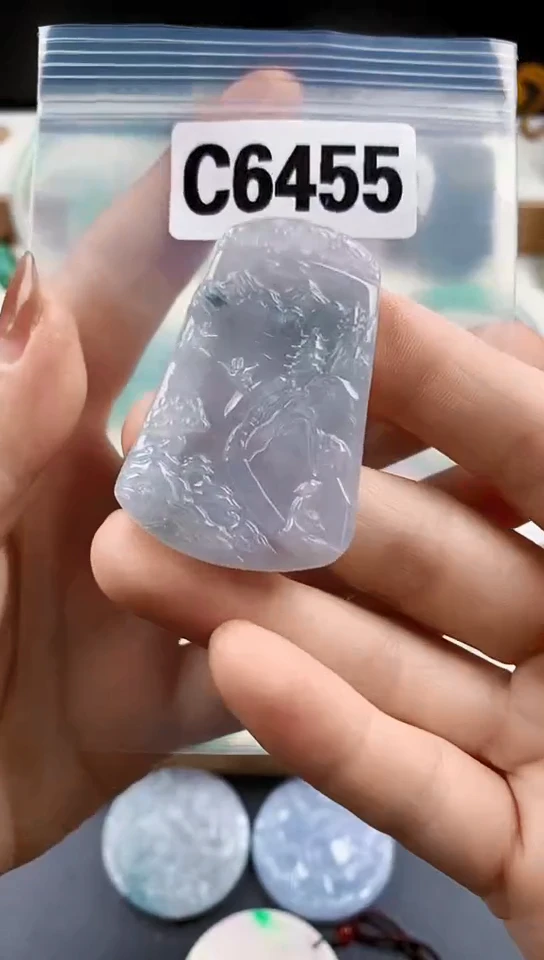 颈饰未镶嵌翡翠天然翡翠吊坠挂件