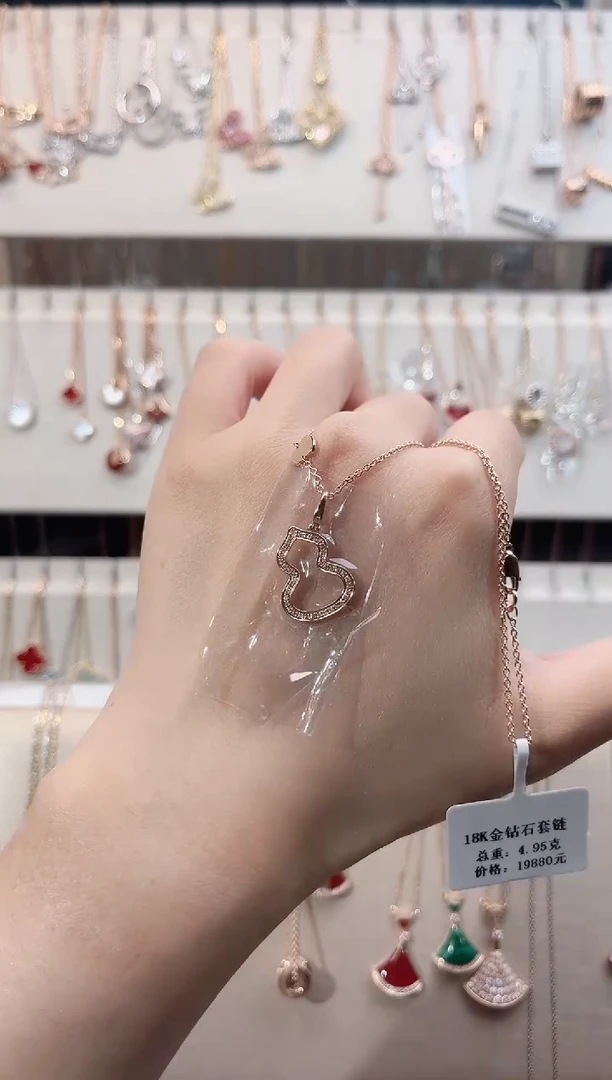 颈饰钻石18K金镶嵌18K金镶嵌钻石 K玫