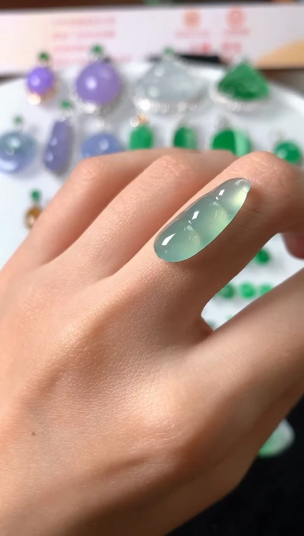 未镶嵌定制翡翠裸石（镶嵌定制）