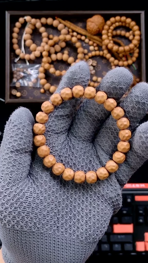 手串猴头核桃全品柔光小奶酪10+