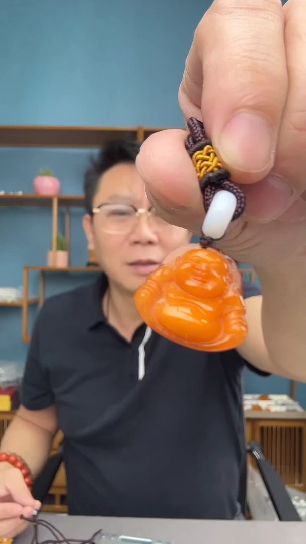 未镶嵌琥珀裸石18（有瑕介意勿拍）