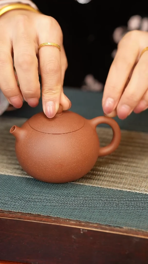 【闪购商品】喀左紫砂原矿手工制作