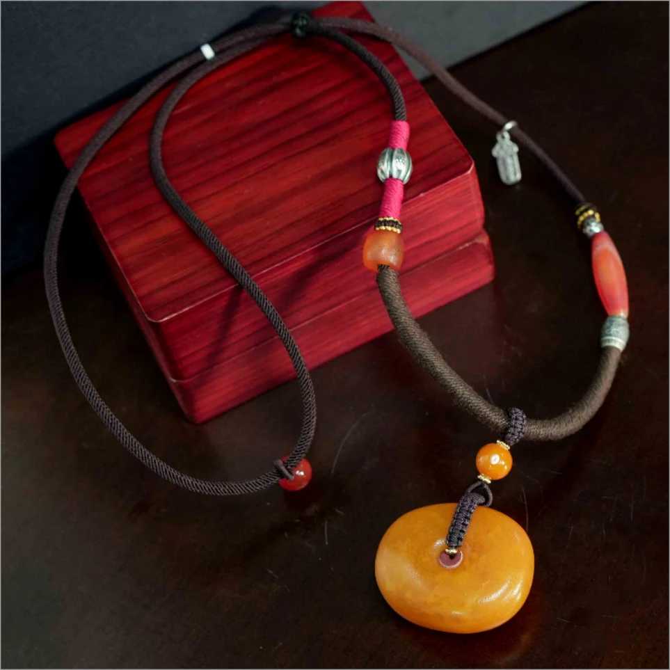 【老板娘珍藏】老蜡饼子吊坠 ZC080787