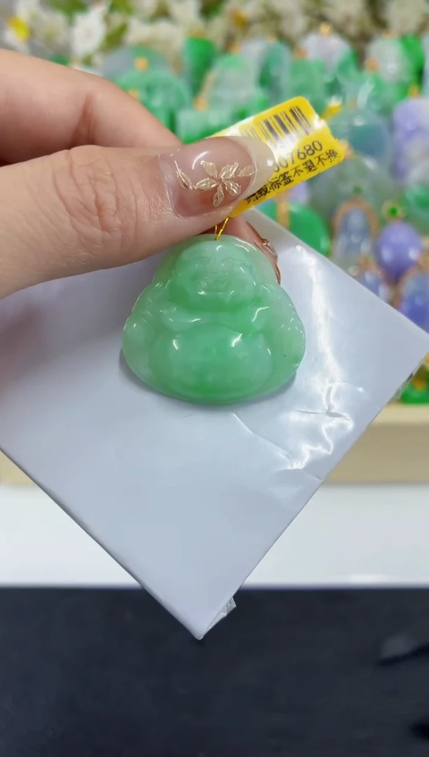 吊坠(不含链)未镶嵌翡翠挂件