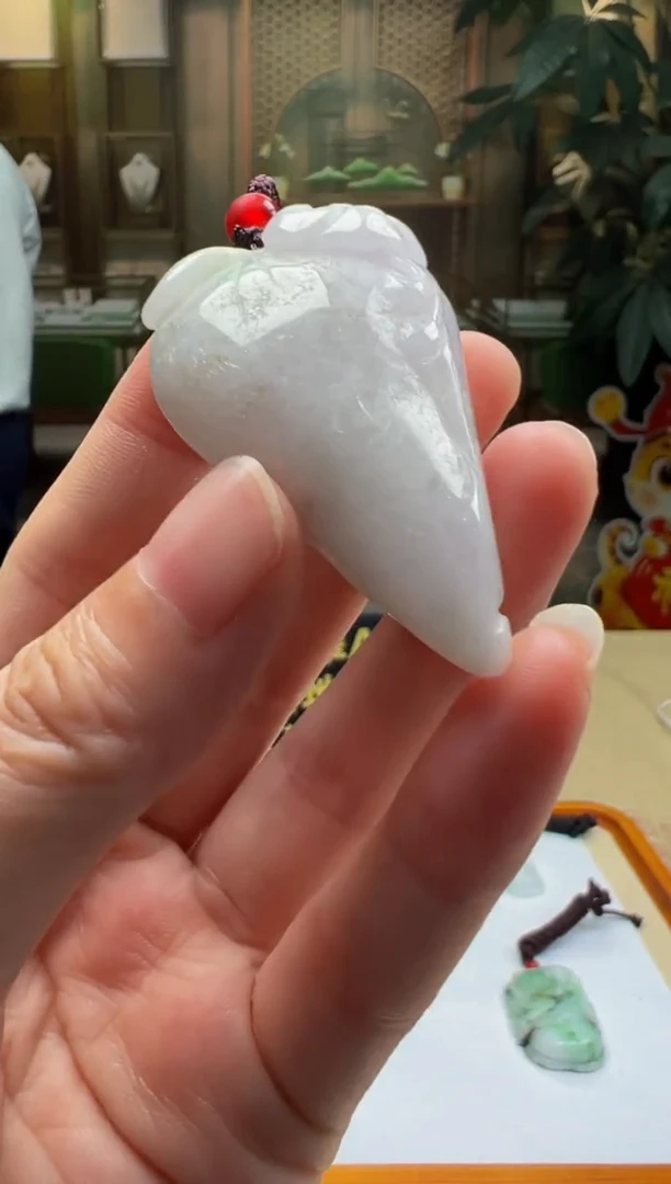 翡翠未镶嵌颈饰BQ2025-6-30-2