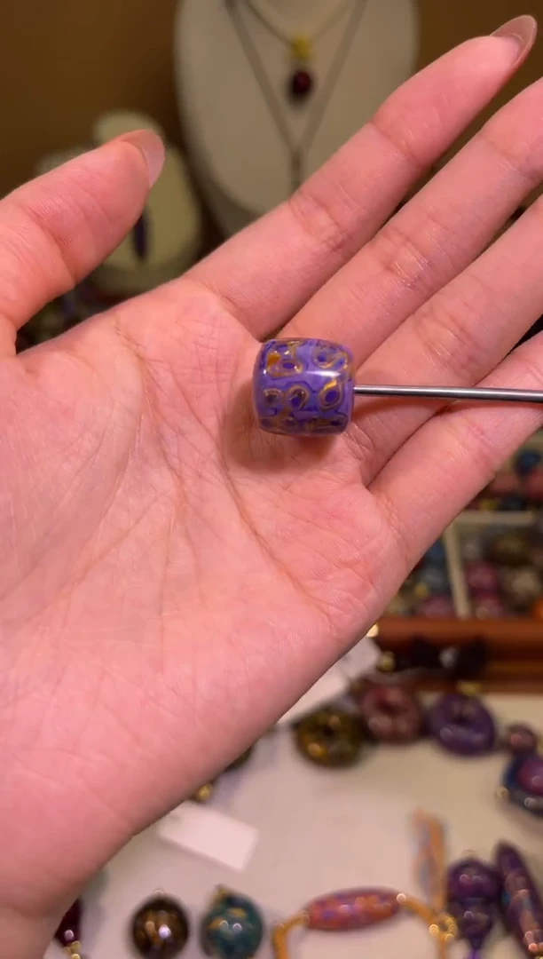 榕城大漆紫色枣型珠