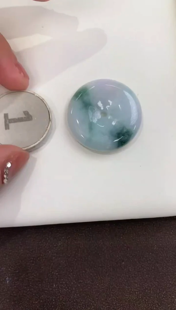 颈饰未镶嵌翡翠天然缅甸a货翡翠(多样性发其一)