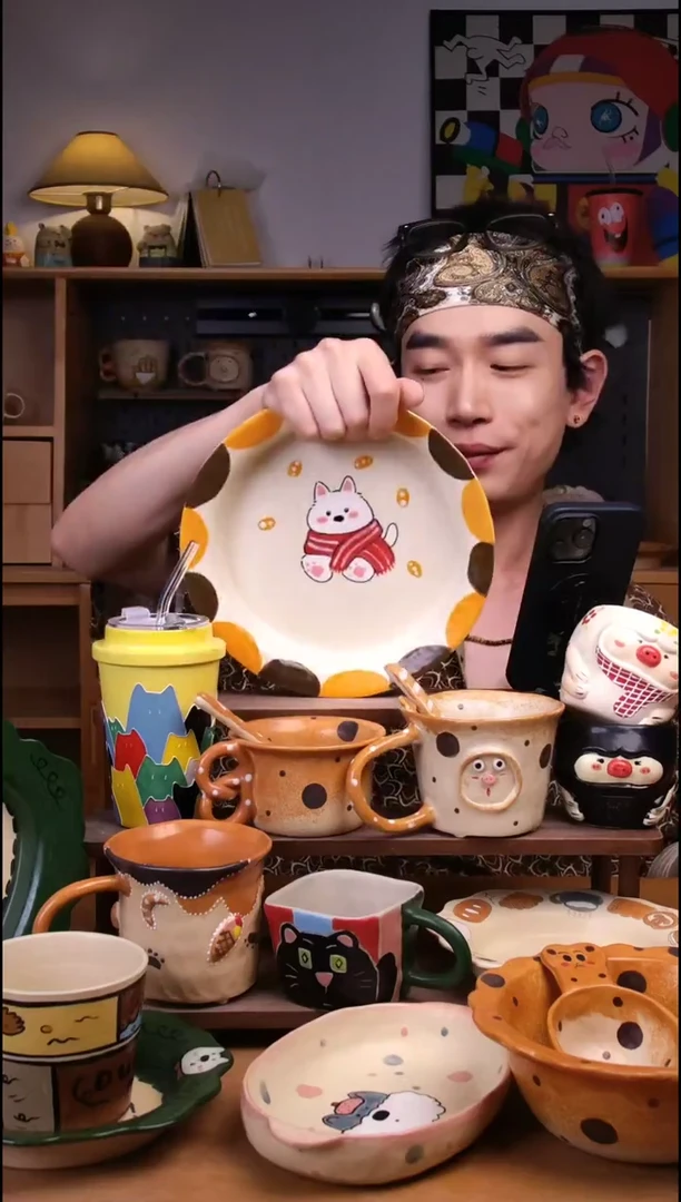 盘景德镇可爱设计师款陶瓷