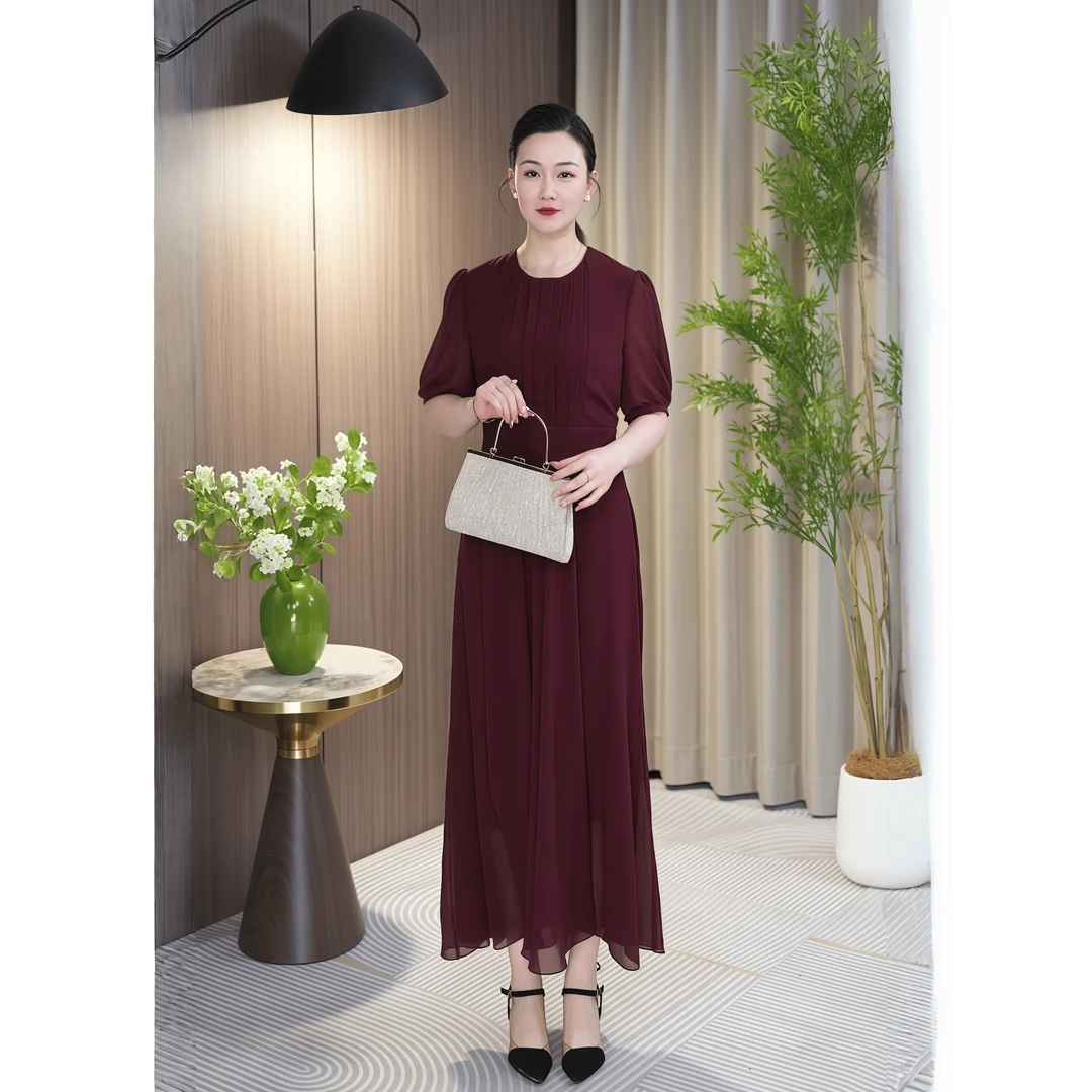 夏季新款显瘦气质短袖轻奢时尚修身优雅打底女士长款收腰连衣裙