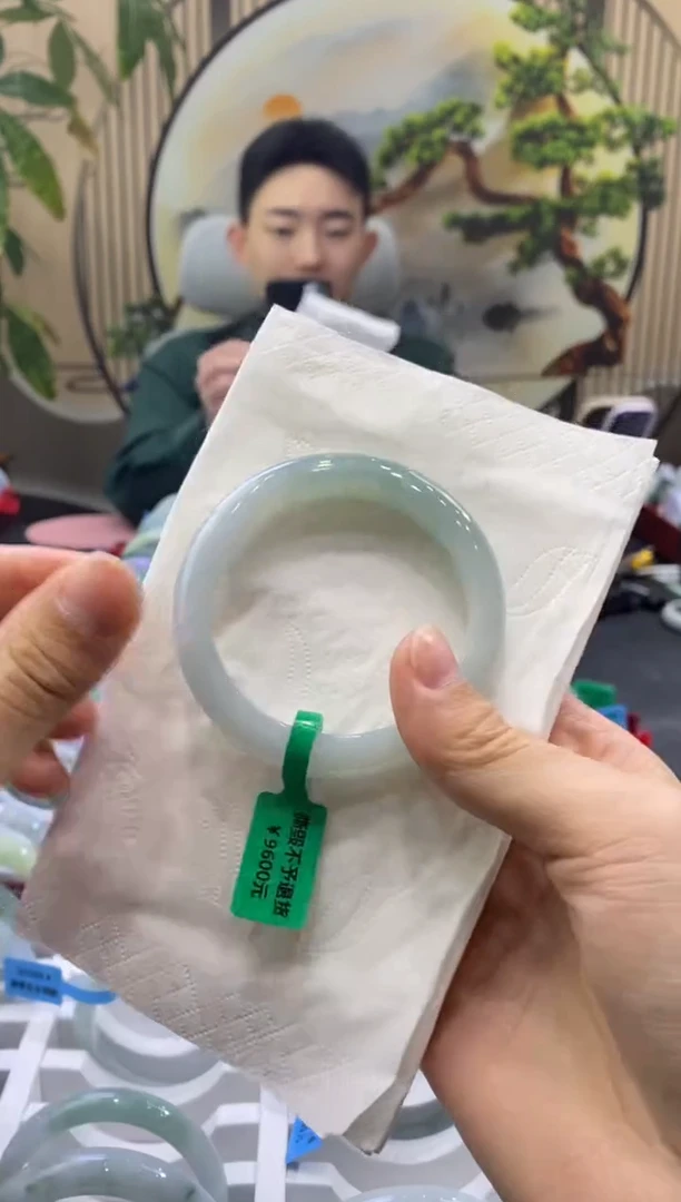 未镶嵌手镯翡翠8687