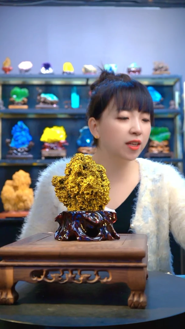 石材w****g精品矿物晶体摆件