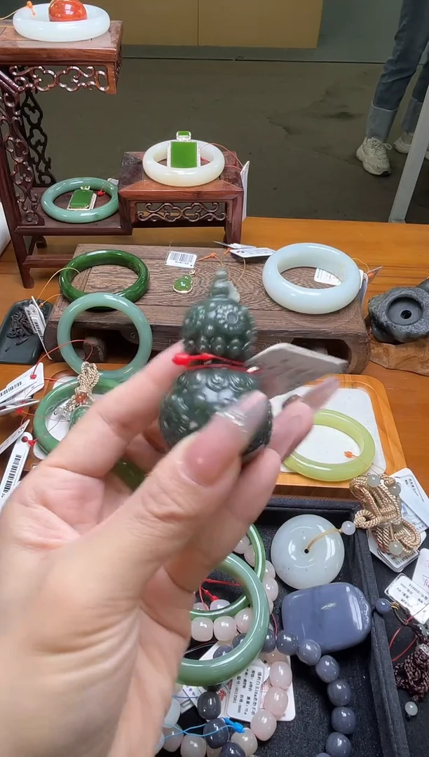 未镶嵌和田玉摆件青海青玉 葫芦