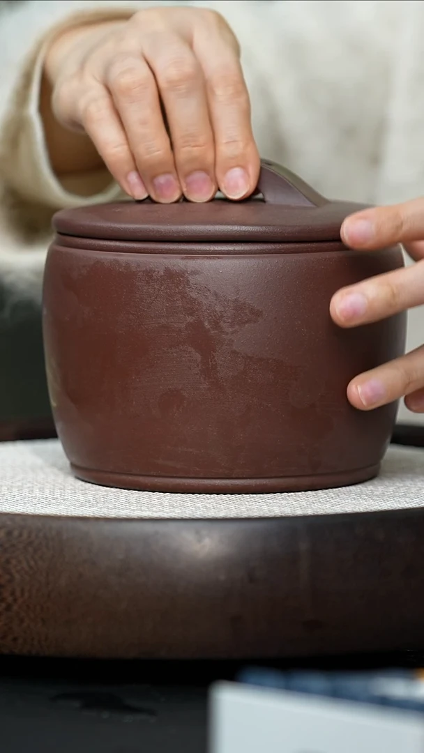 紫砂紫泥汉瓦型茶叶罐