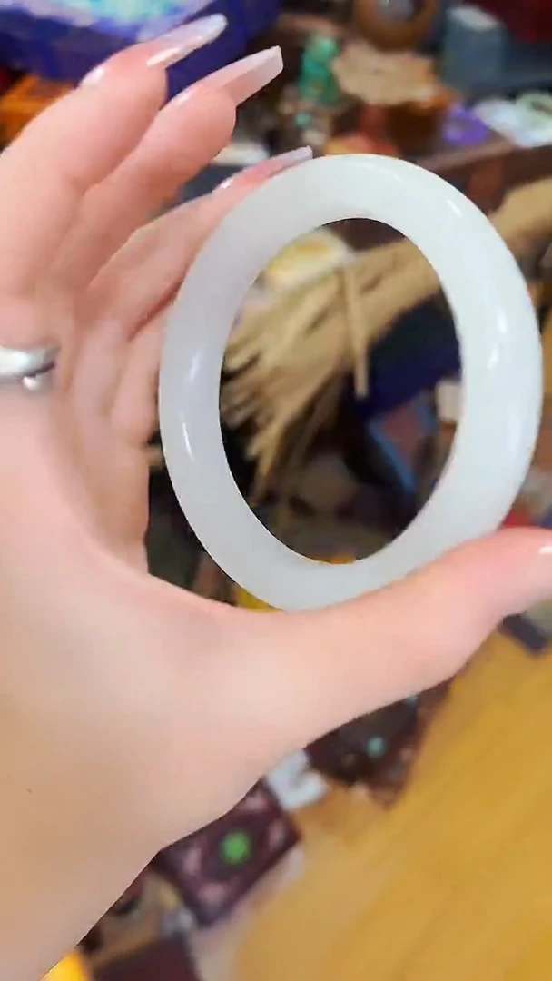 白镯老板娘主播推荐推荐