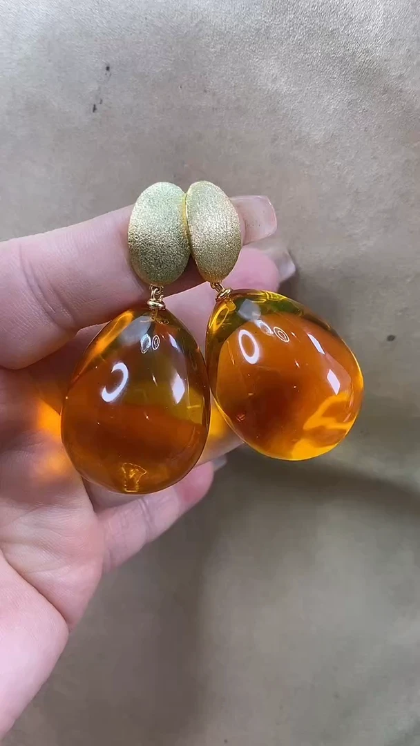 琥珀颈饰未镶嵌耳环