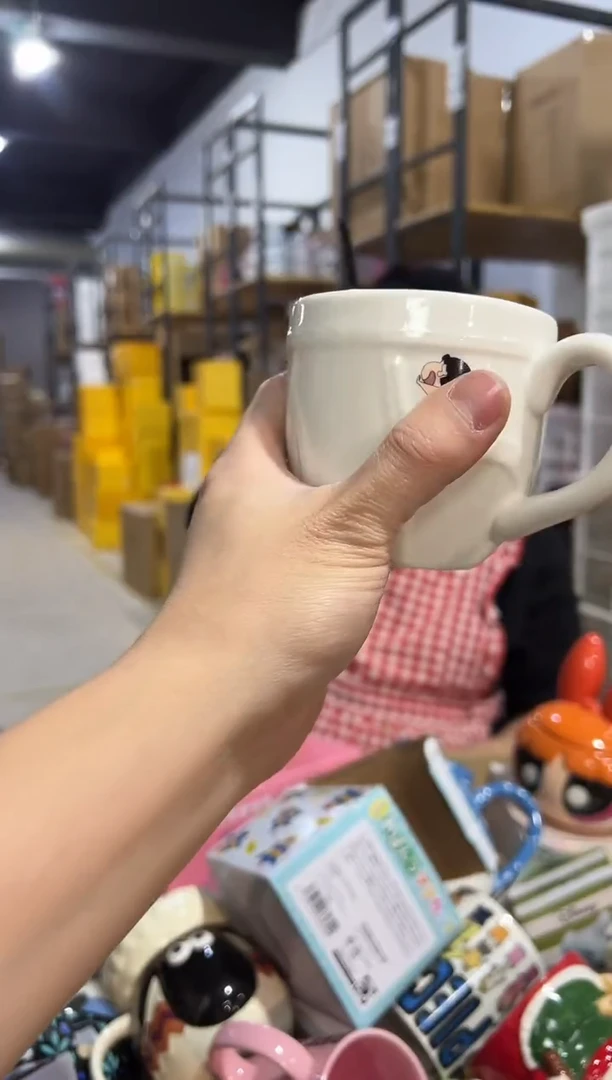 【闪购商品】杯小新内内动感超人水杯