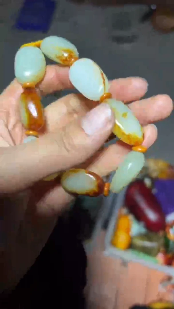 未镶嵌和田玉挂件6