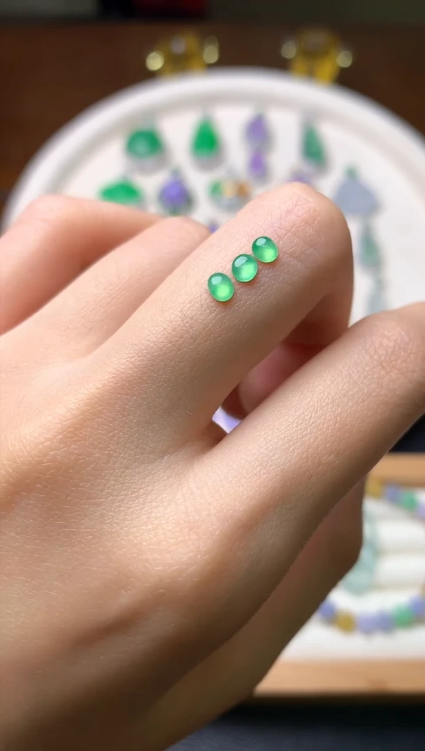 【闪购商品】定制翡翠未镶嵌裸石（镶嵌定制）