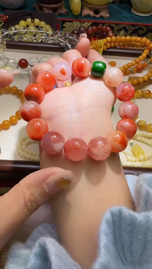 未镶嵌手链南红玛瑙多样性发一件 475