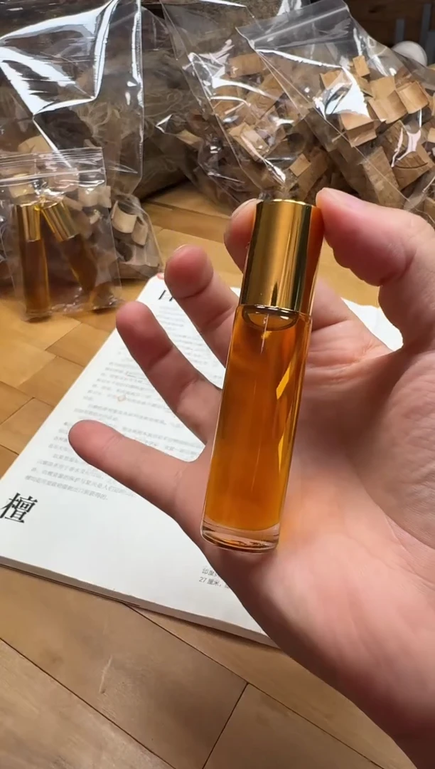 【闪购商品】檀香木其他老山檀香精油10克