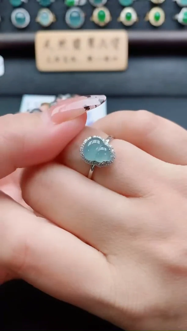 银S925镶嵌戒指翡翠1