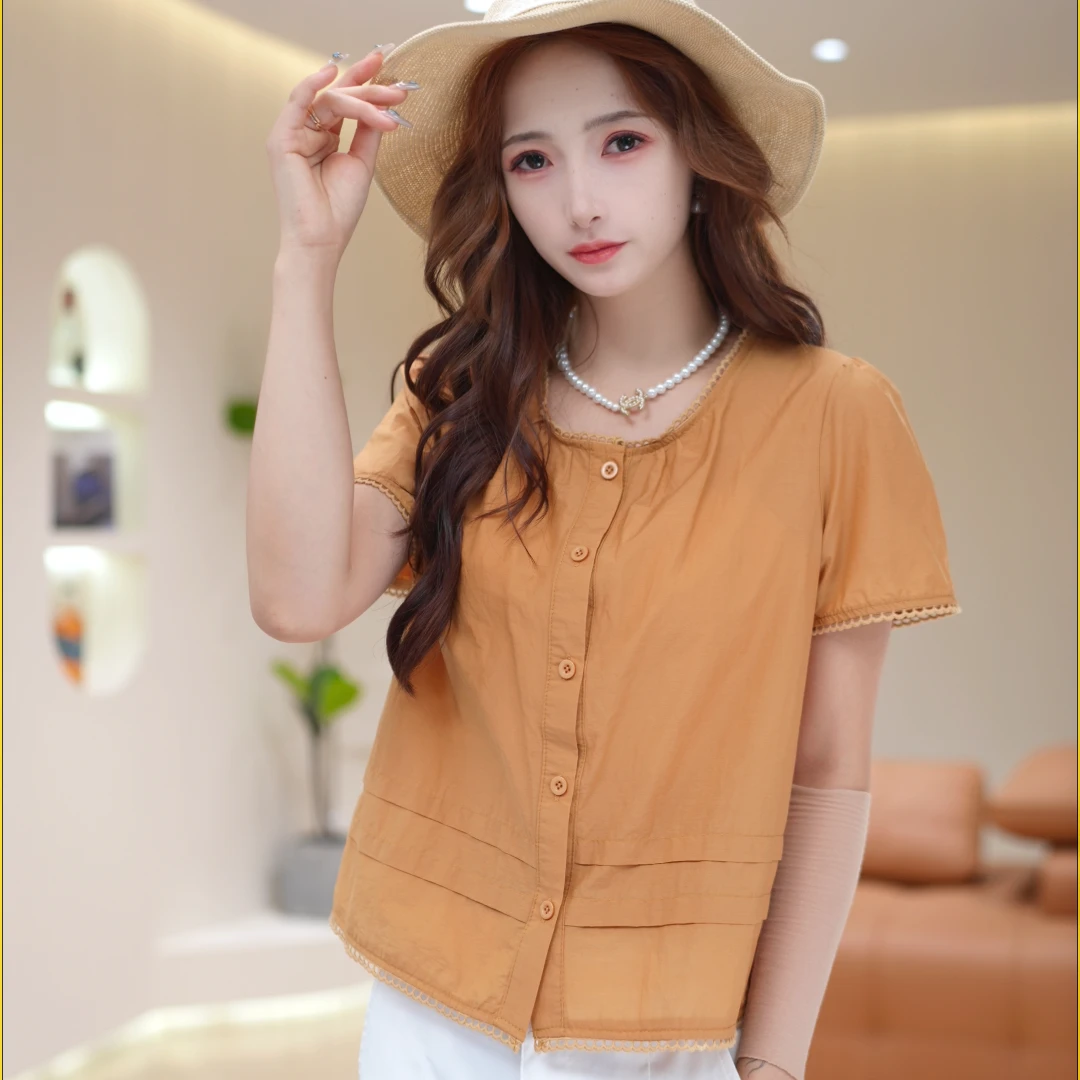 2025新款气质温柔甜蜜单排扣花边领压褶下摆时尚显瘦减龄衬衫B130