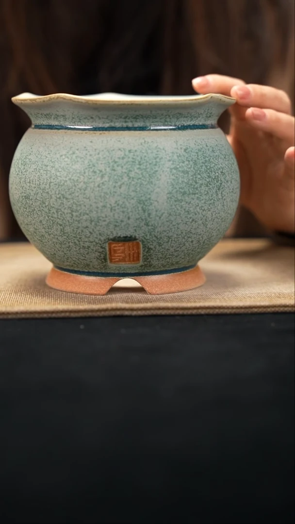 11-5-196花盆口径10.5瑕