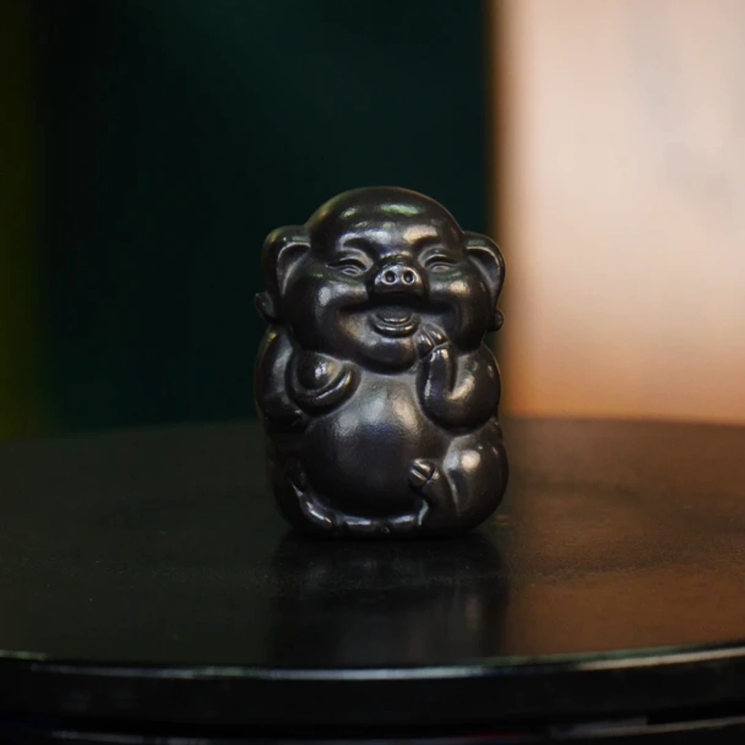 黑珍珠元宝猪 宜兴紫砂茶宠