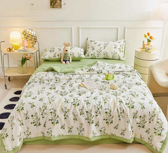 颜色随机床上用品被子枕芯毯子类