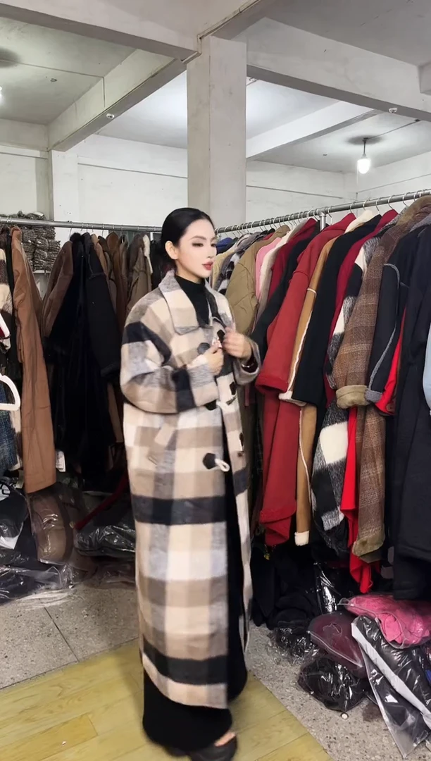 868闪购外套外披马甲打底裤子