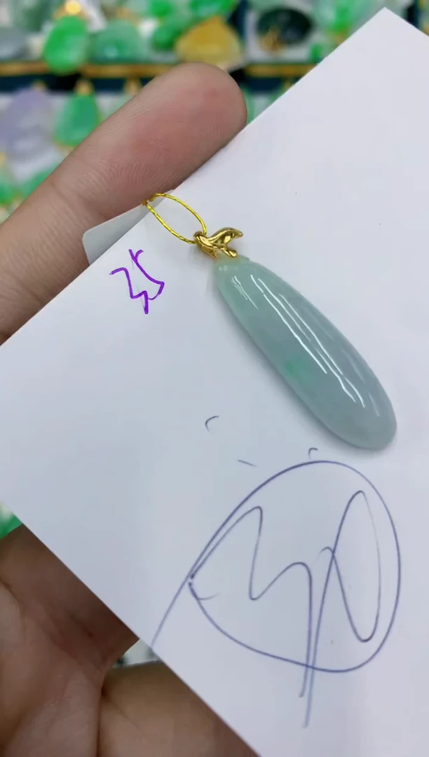 翡翠未镶嵌颈饰1111111111