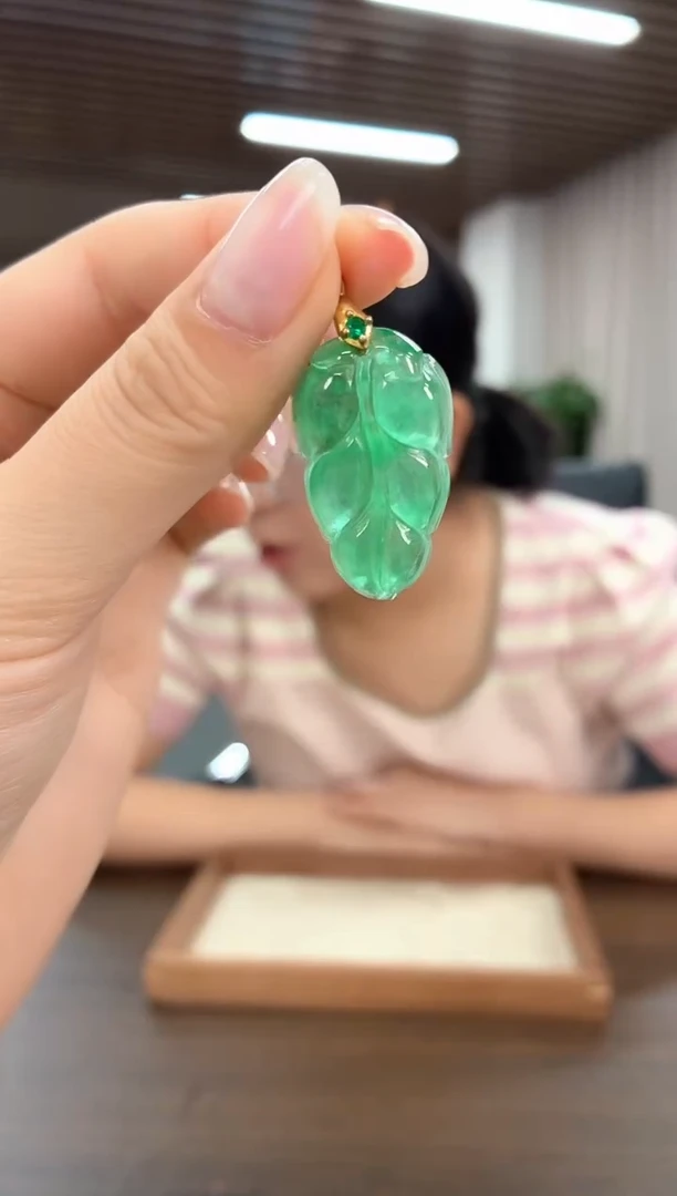 【慧慧珠宝】高端轻奢吊坠多样性发货YY501S0518