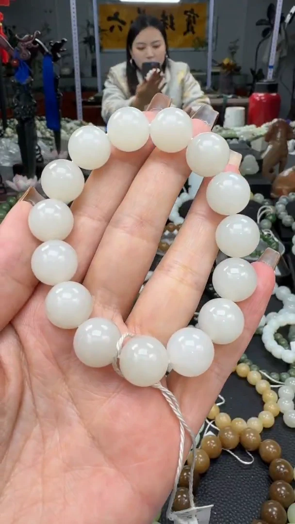 未镶嵌手串和田玉冰白玉卡14
