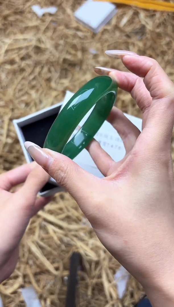 未镶嵌手镯石英质玉2202--圈口58