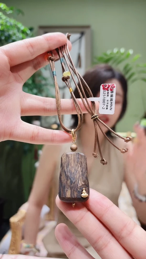 吊坠沉香未镶嵌沉香吊坠MNN1007-2