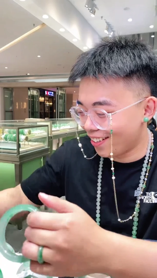 石英质玉手镯未镶嵌花羽遇非洲翠工厂-序号118