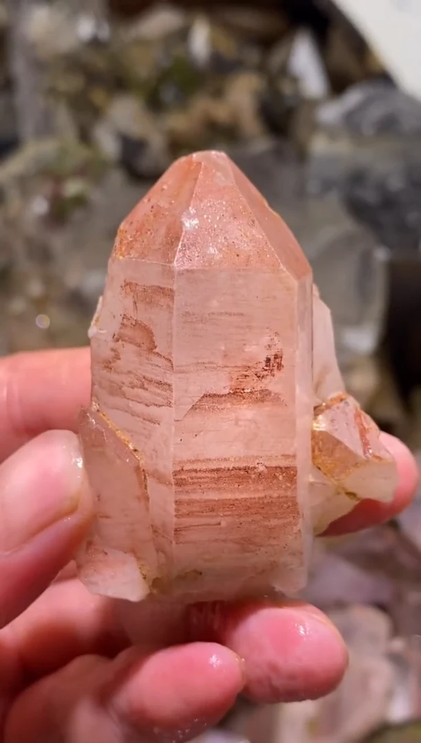 未镶嵌珠宝半成品水晶53号65g粉色四川超七花园水晶