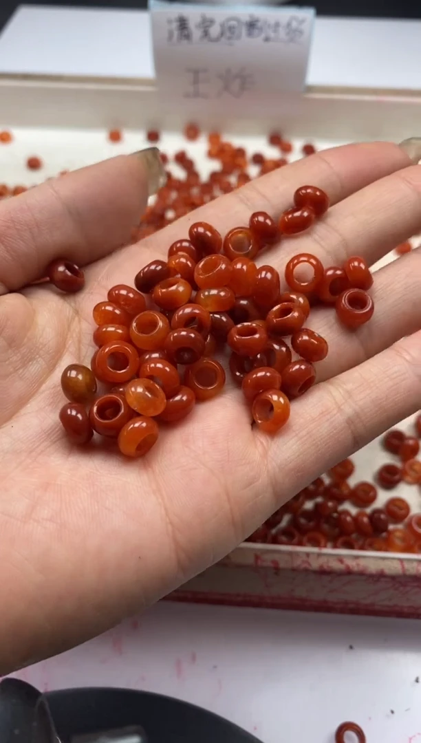 【闪购商品】翡翠散珠w2026红翡甜甜圈9*6mm*15颗