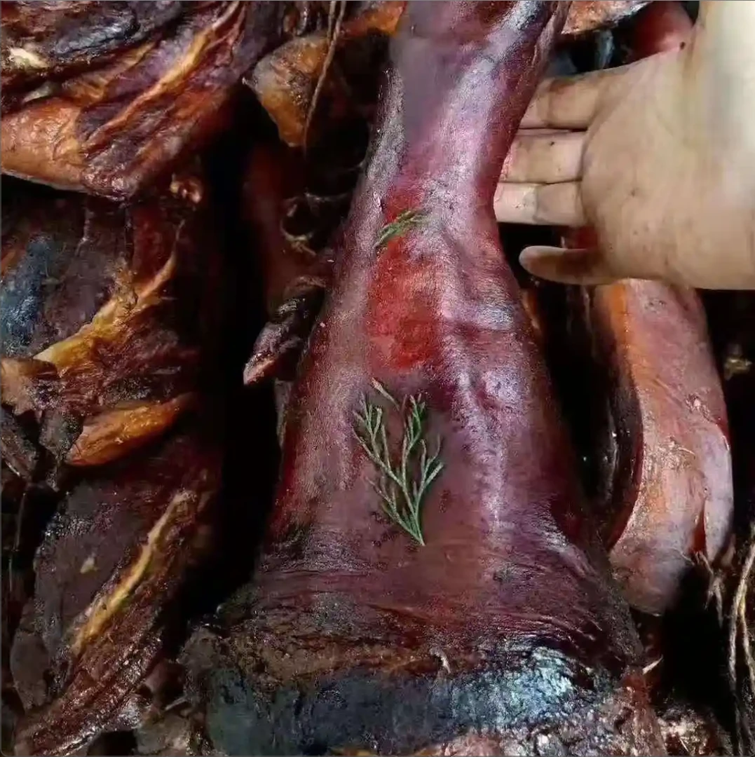 四川特产烟熏腊猪蹄前脚4.9-JJ