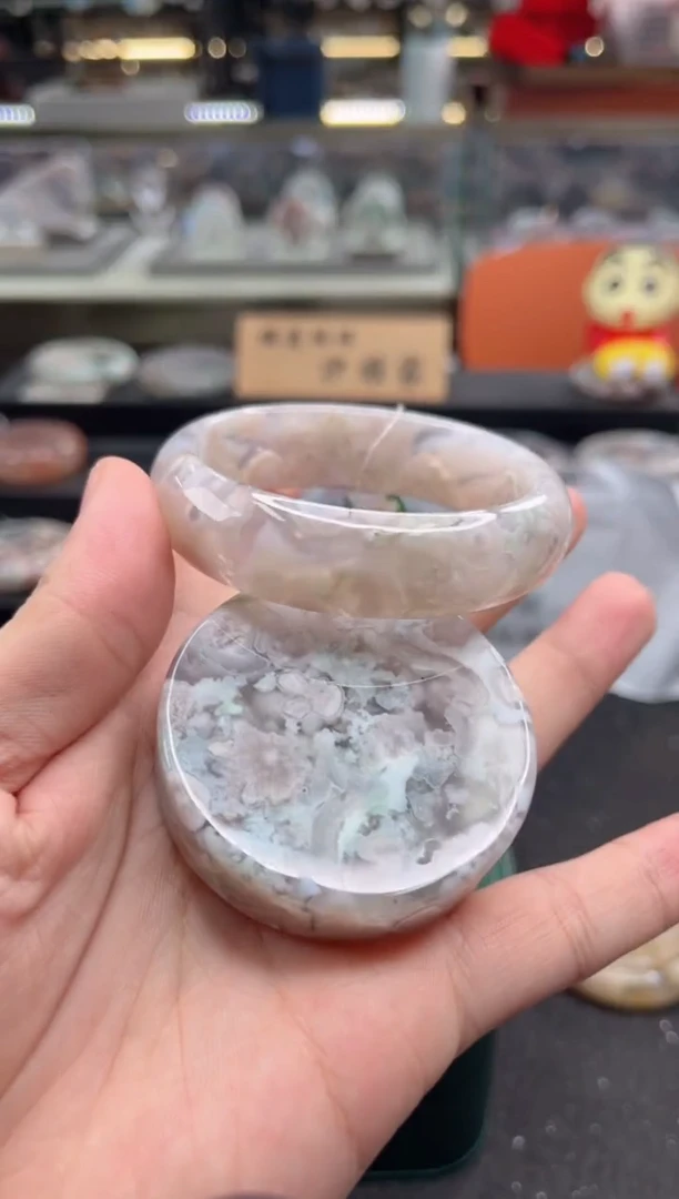 石英质玉手镯未镶嵌57圈口（赠品镯心）6911335