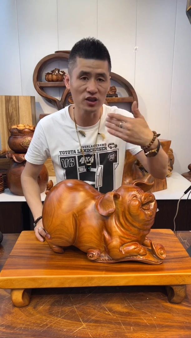 香樟木如意猪创意摆件