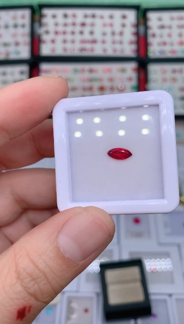 裸石红宝石无烧吉尔德1.02ct